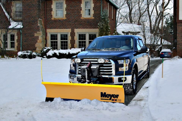 Snow Plows | The New Drive Pro | Model 6' Drive Pro Power Angling with Rec Hitch 28210 (335 lbs) for sale at Wellington Implement, Ohio
