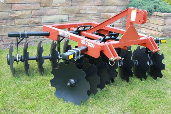 Rhino | Lift-Type Compact Disc Harrows | Model 1D78 for sale at Wellington Implement, Ohio