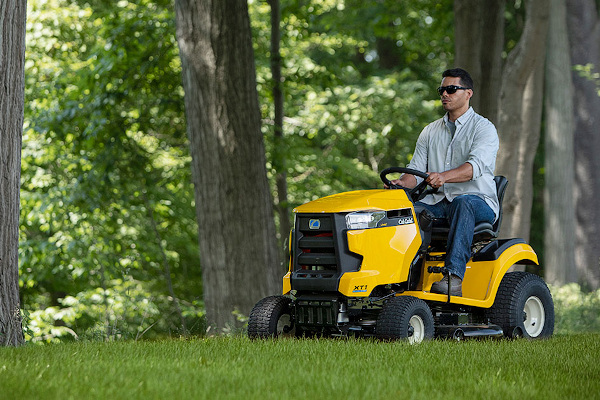 Cub Cadet | Lawn & Garden Tractors | XT1 Enduro Series for sale at Wellington Implement, Ohio