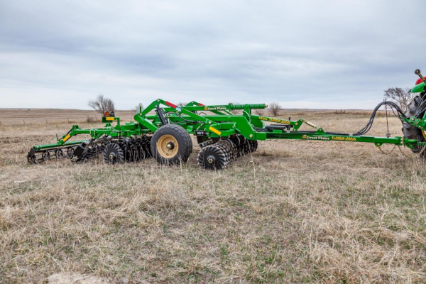 Great Plains | Vertical Tillage | Turbo-Max® for sale at Wellington Implement, Ohio