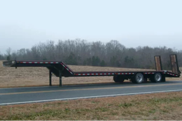 Hudson Brothers | Deckover Equipment Trailers | Model HDDFZ - 25 Ton Capacity for sale at Wellington Implement, Ohio