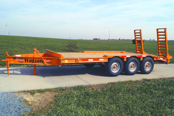 Hudson Brothers | Deckover Equipment Trailers | Model HS16 - 9 Ton Capacity for sale at Wellington Implement, Ohio