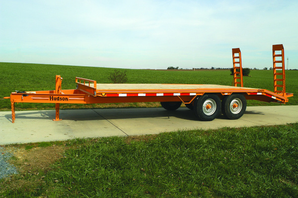 Hudson Brothers | Deckover Equipment Trailers | Model HTMBG - 7 Ton Capacity for sale at Wellington Implement, Ohio