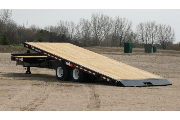 Towmaster Trailers | Deck-Over Tilt | Model T-40T for sale at Wellington Implement, Ohio