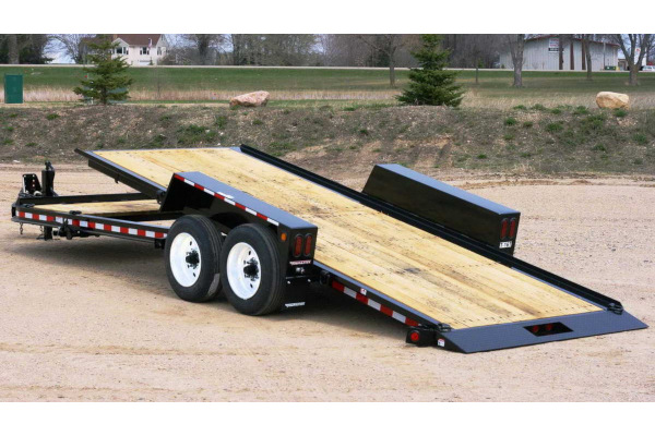 Towmaster Trailers T-14DT for sale at Wellington Implement, Ohio